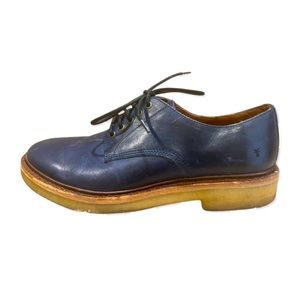 Frye Men’s Navy Oxford Shoe